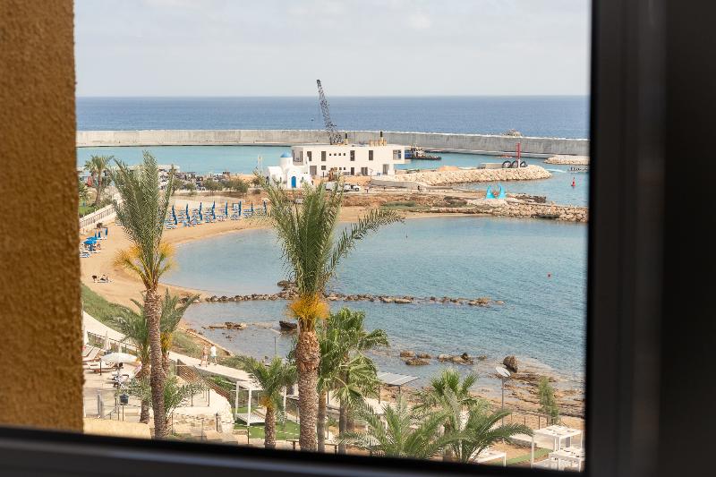 Myro Androu Hotel Apts - Oda