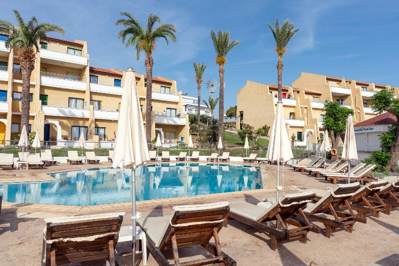Myro Androu Hotel Apts - Havuz