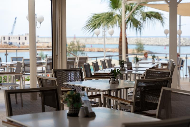 Myro Androu Hotel Apts - Restoran