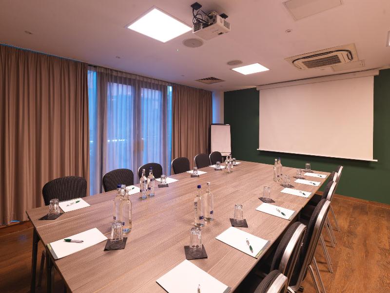 B&B HOTEL Birmingham Centre - Toplantı
