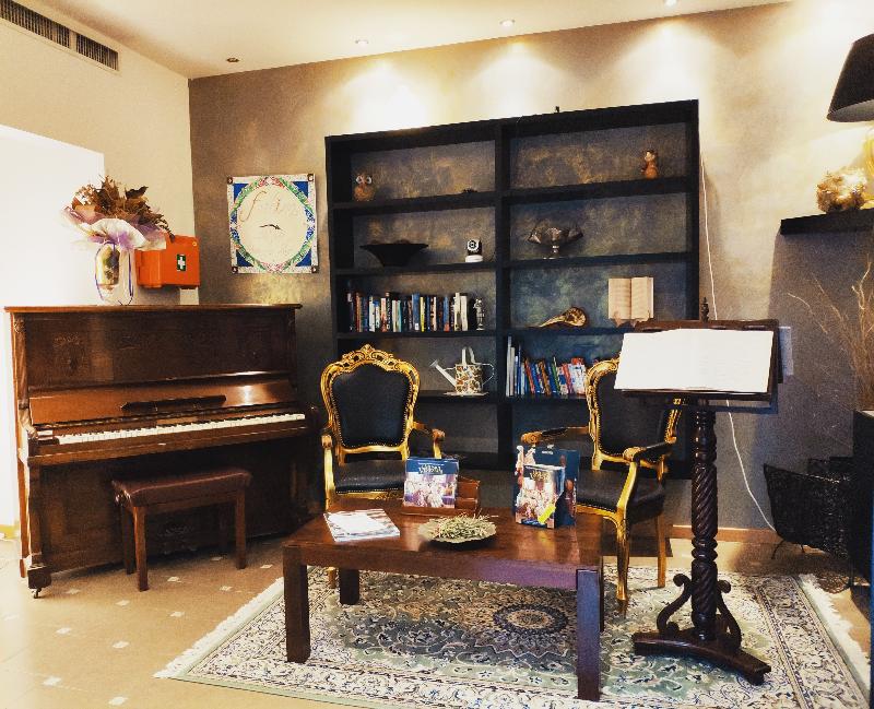 Hotel Feel Inn Venice Airport Rooms - Lobi