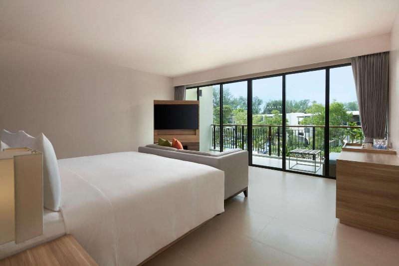 Le Méridien Phuket Mai Khao Beach Resort - Oda