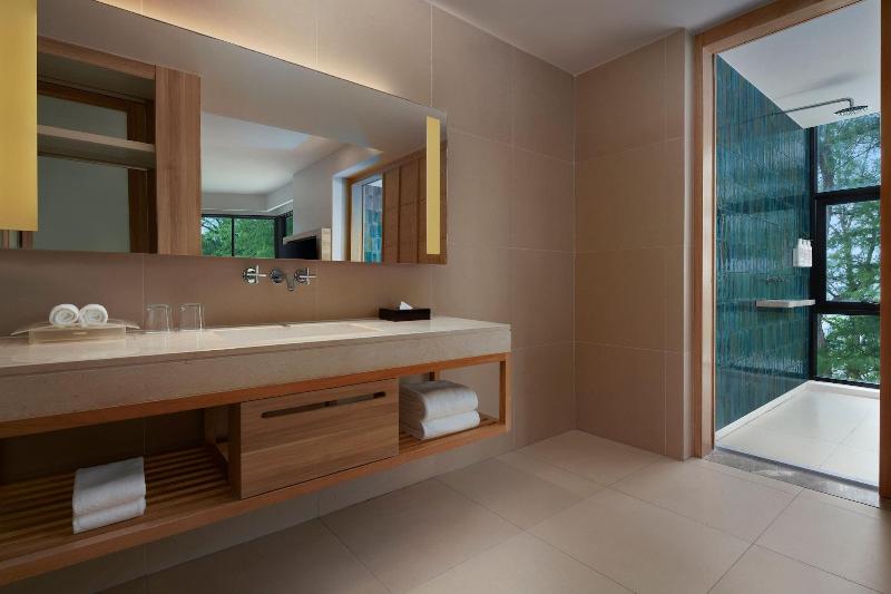 Le Méridien Phuket Mai Khao Beach Resort - Oda