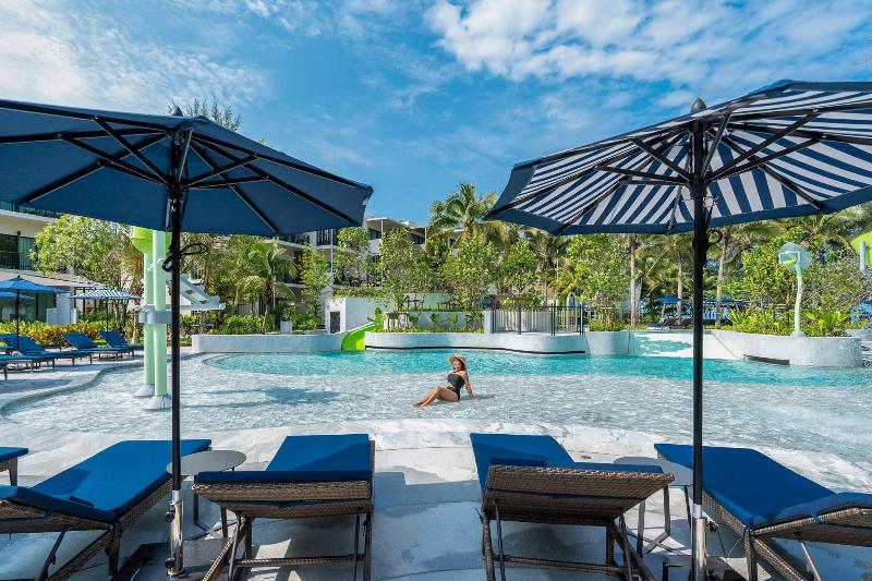 Le Méridien Phuket Mai Khao Beach Resort - Havuz