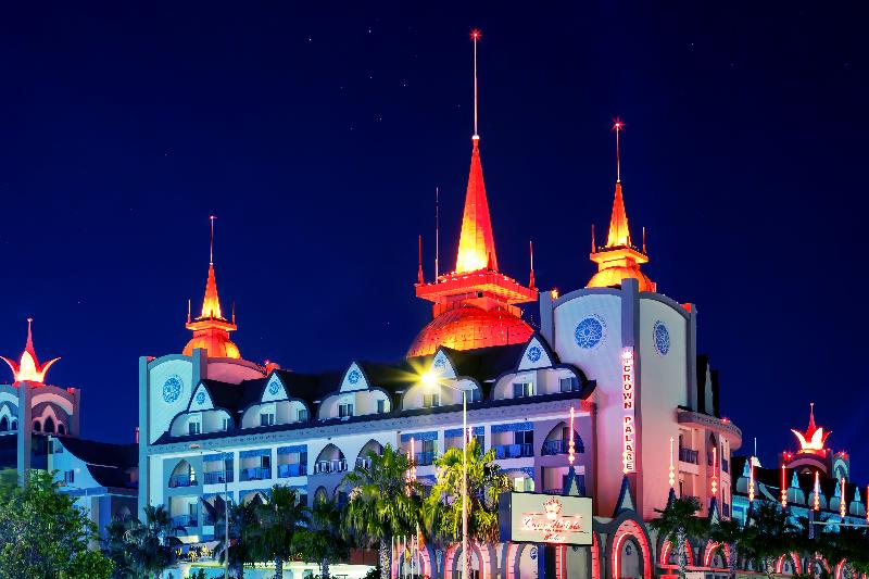 Side Crown Palace - Genel