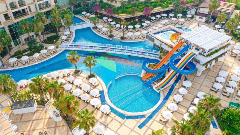 Diamond Excellence Resort - Havuz