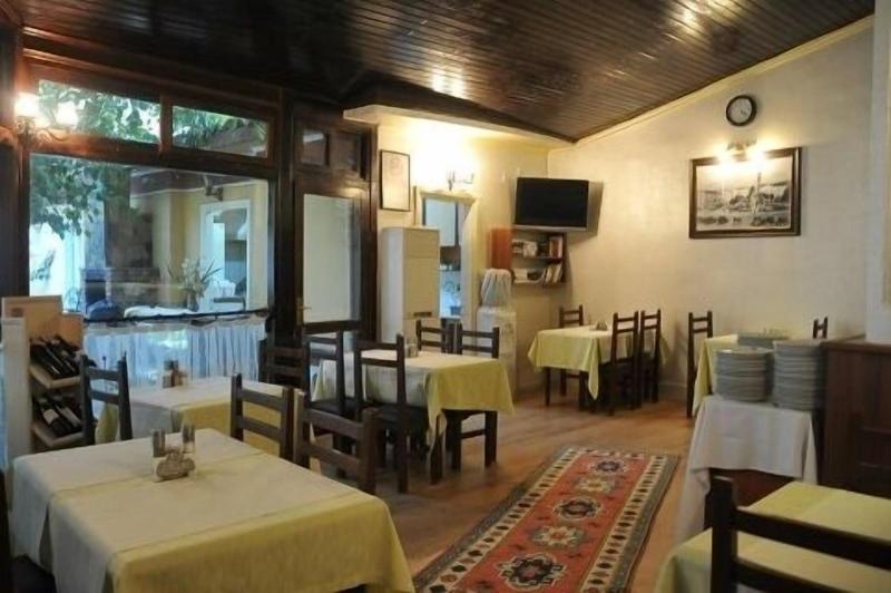 Antikhan Hotel - Restoran