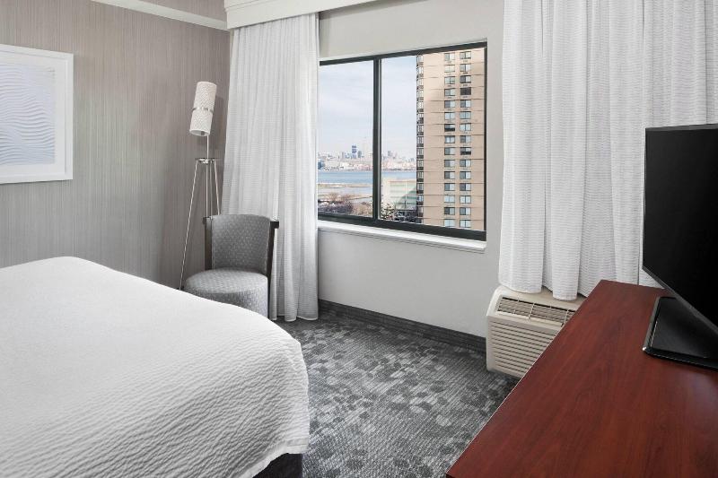 Courtyard Jersey City Newport - Oda