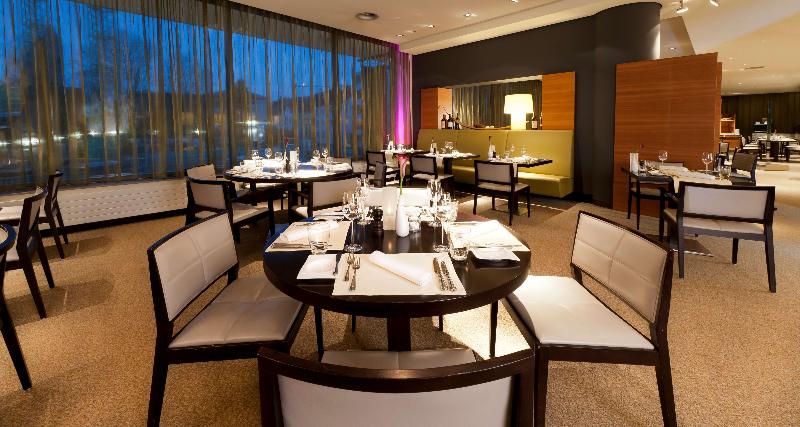 Dorint Hotel Am Heumarkt Köln - Restoran