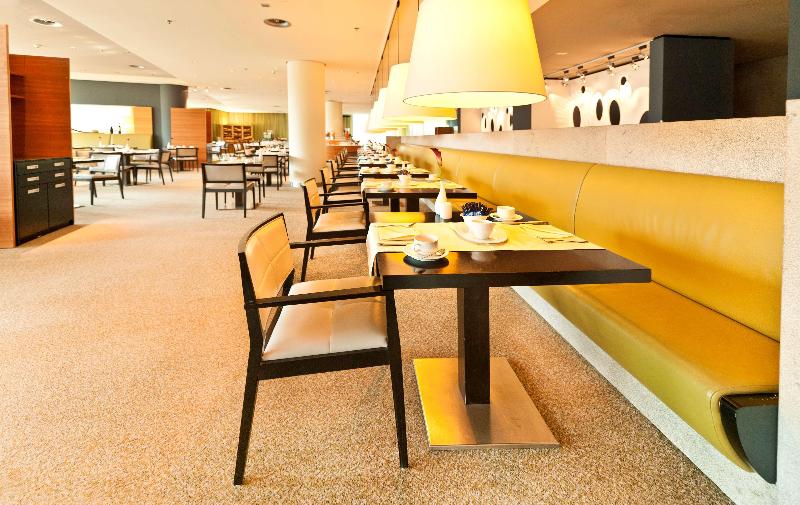 Dorint Hotel Am Heumarkt Köln - Restoran