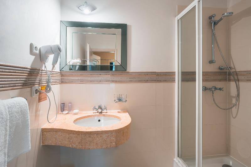 Elysee Hotel Prague - Oda