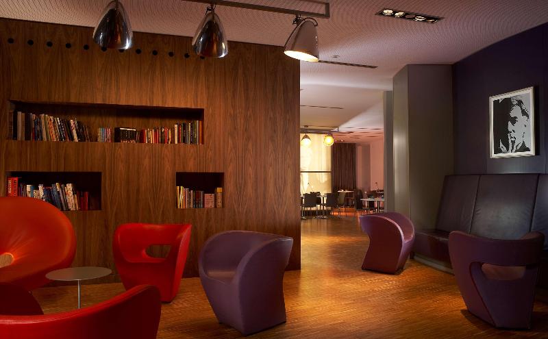 Park Plaza Berlin - Lobi
