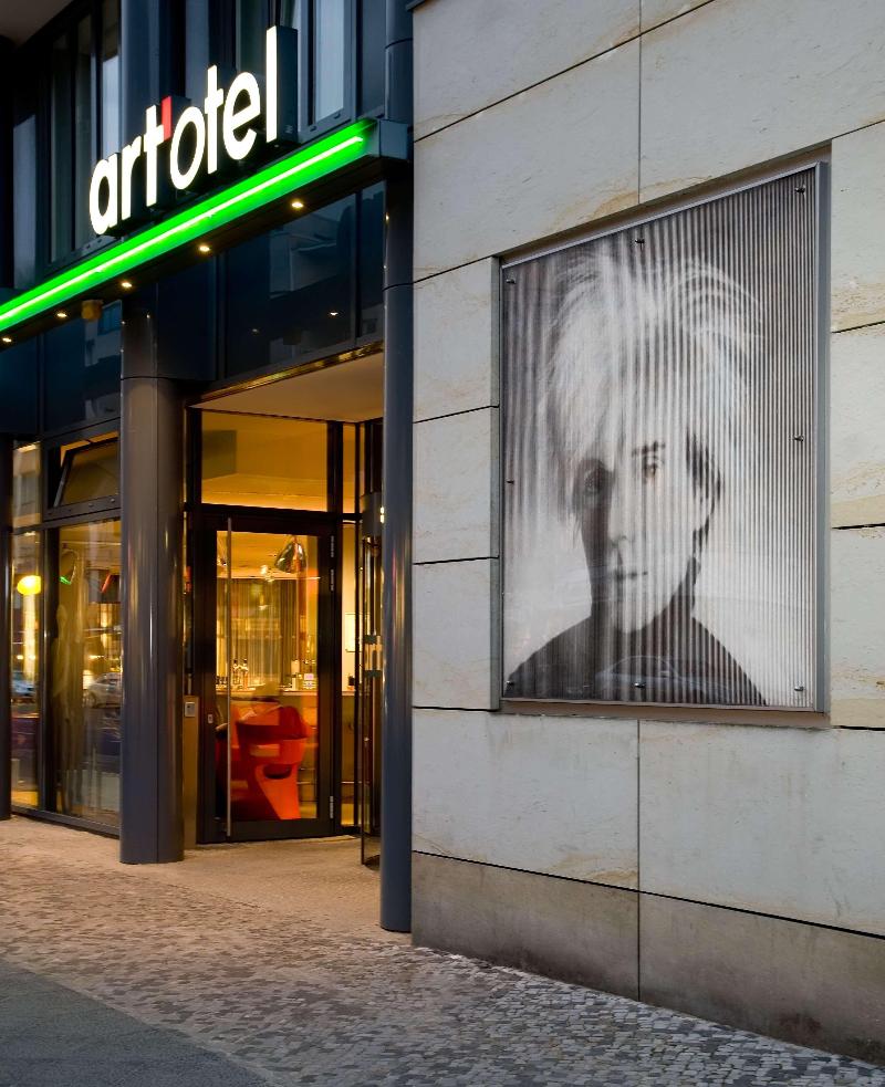 Park Plaza Berlin - Genel