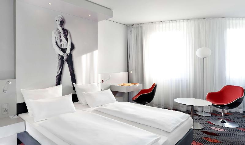 Park Plaza Berlin - Oda