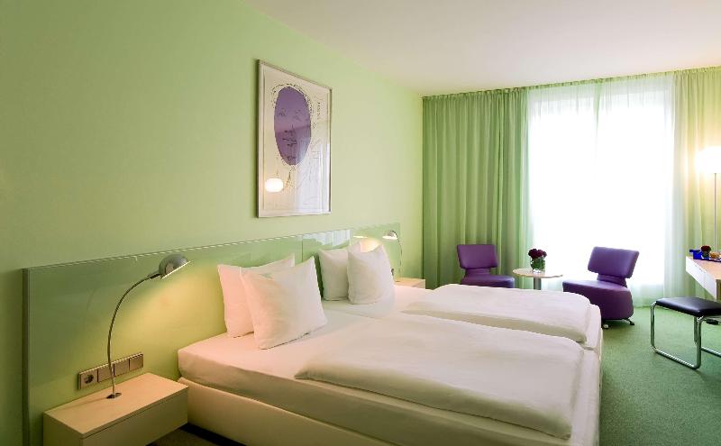 Park Plaza Berlin - Oda
