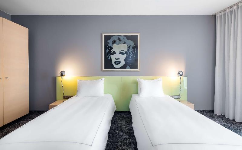 Park Plaza Berlin - Oda