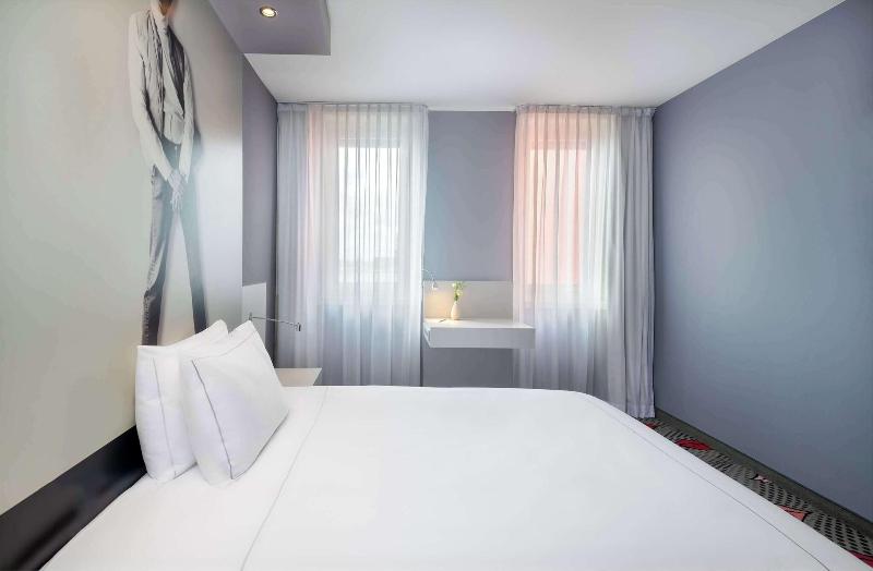 Park Plaza Berlin - Oda