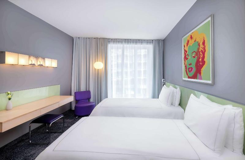 Park Plaza Berlin - Oda
