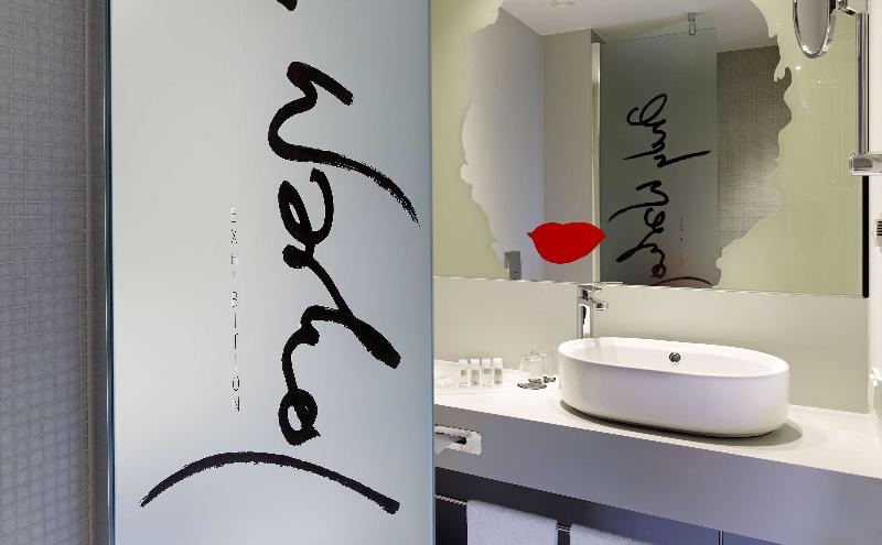 Park Plaza Berlin - Oda
