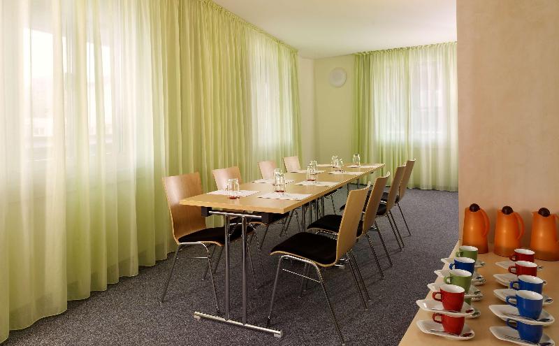 Park Plaza Berlin - Oda