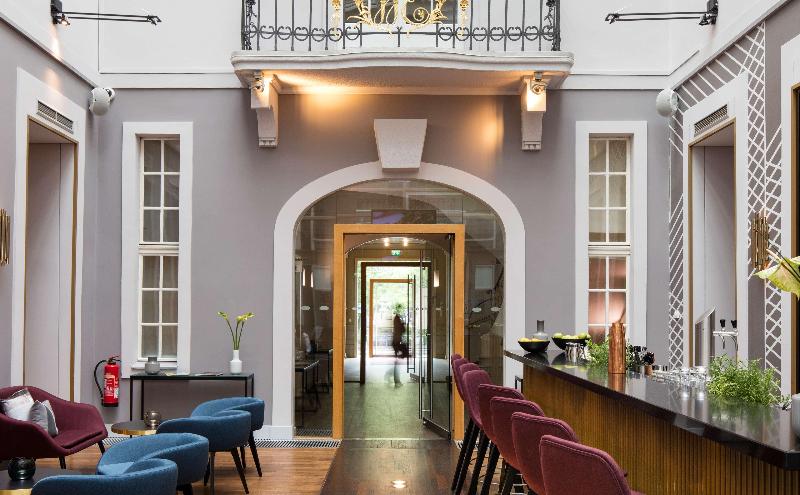 art'otel berlin mitte powered by Radisson Hotels - Bar