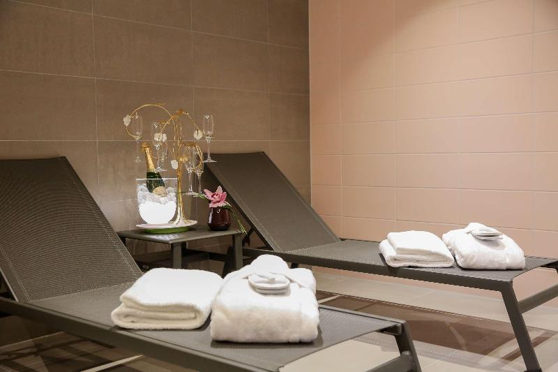 art'otel berlin mitte powered by Radisson Hotels - Aktivite