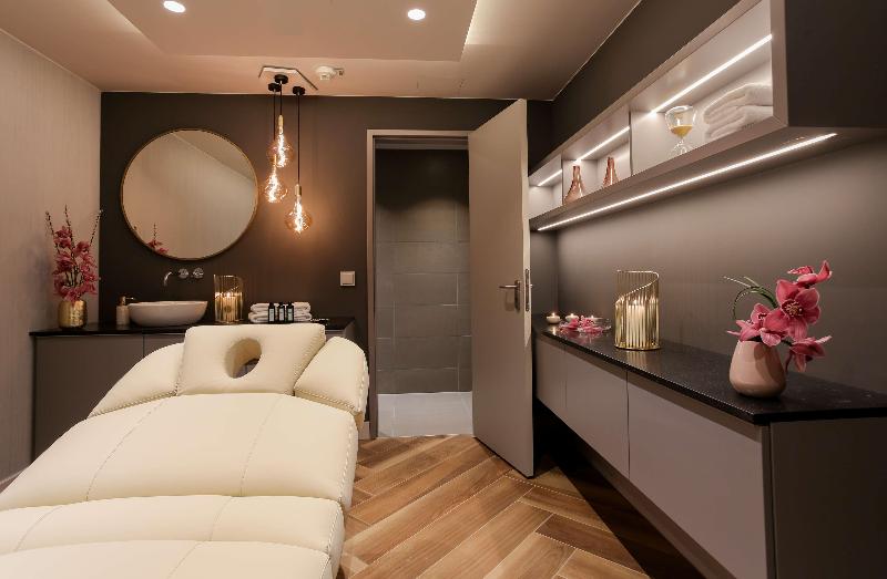 art'otel berlin mitte powered by Radisson Hotels - Aktivite
