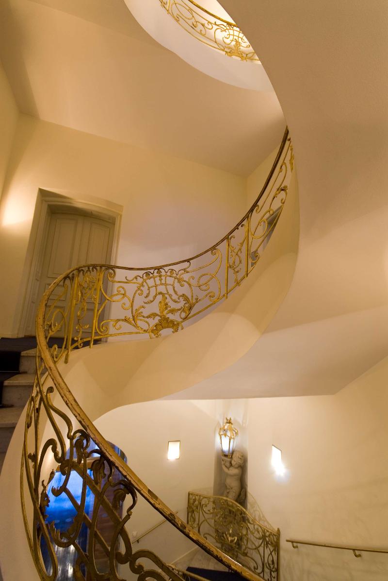 art'otel berlin mitte powered by Radisson Hotels - Genel