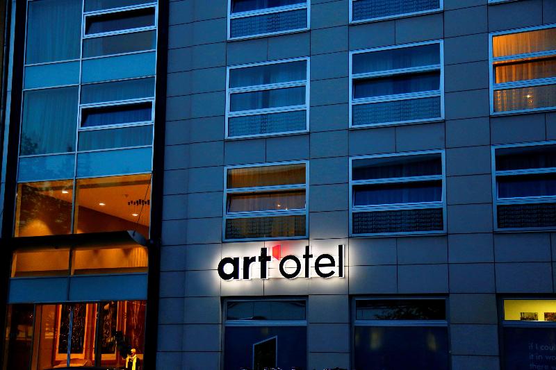 art'otel berlin mitte powered by Radisson Hotels - Genel