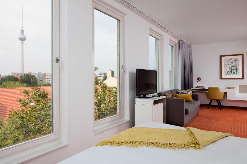 art'otel berlin mitte powered by Radisson Hotels - Oda
