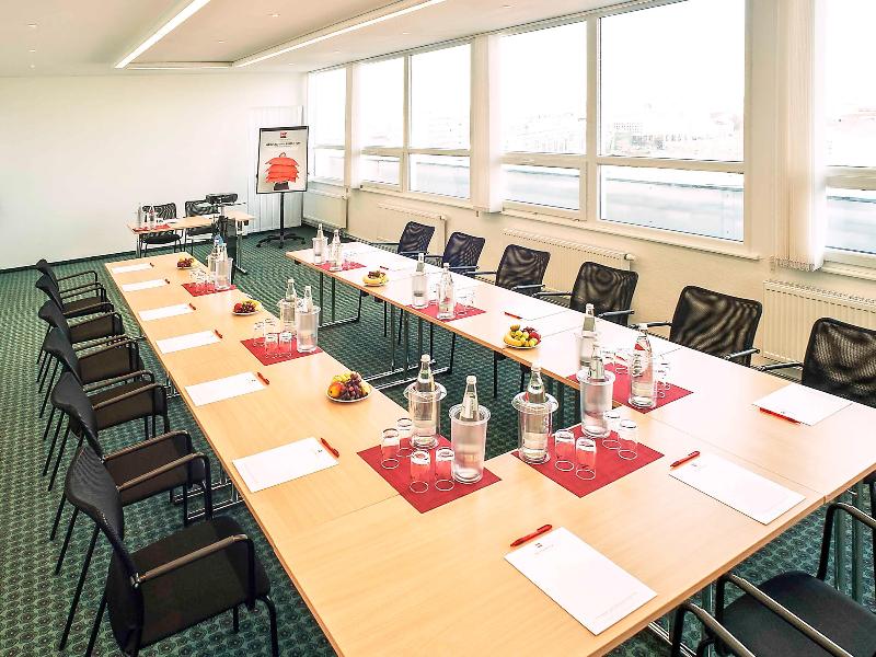 Ibis Dresden Zentrum - Toplantı