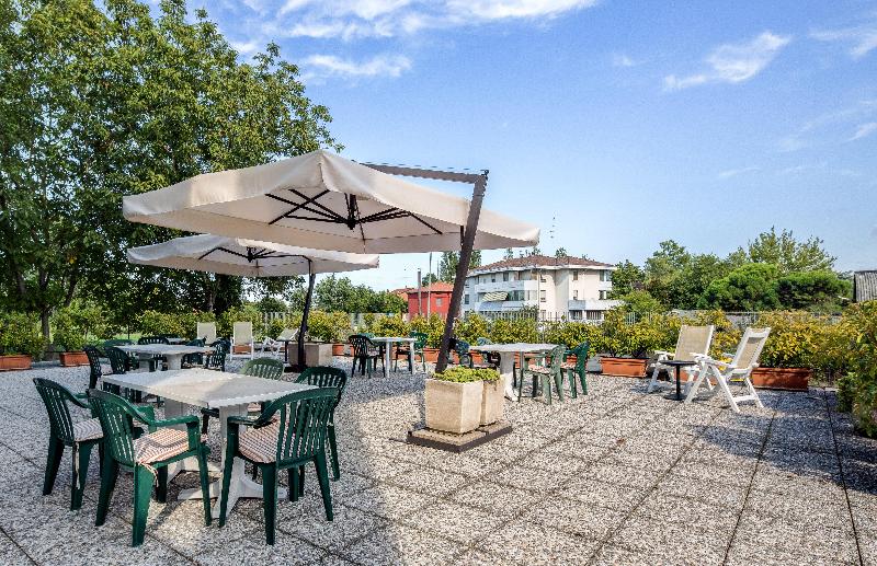 Holiday Inn Express Parma - Genel