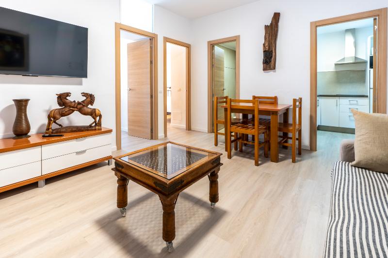 Cel Blau Apartamentos - Oda