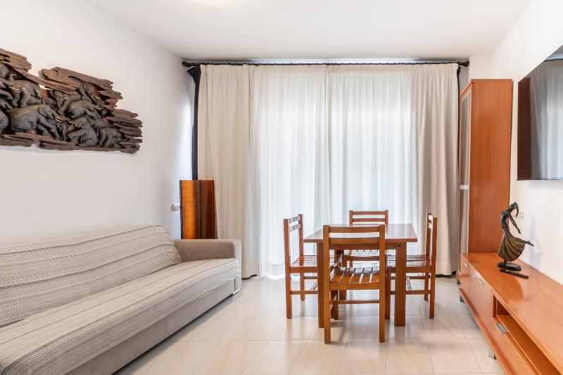 Cel Blau Apartamentos - Oda
