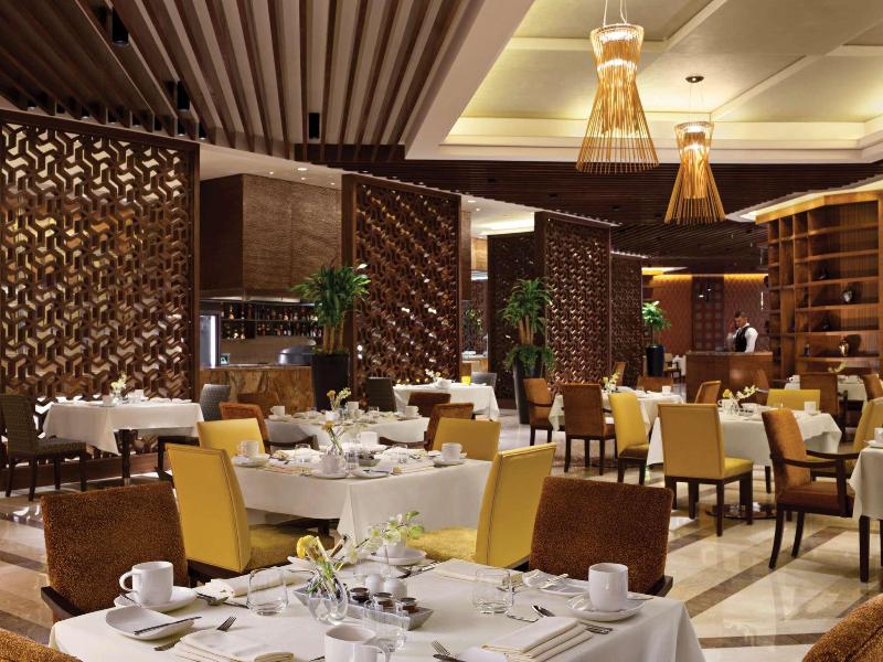 Raffles Makkah Palace - Bar