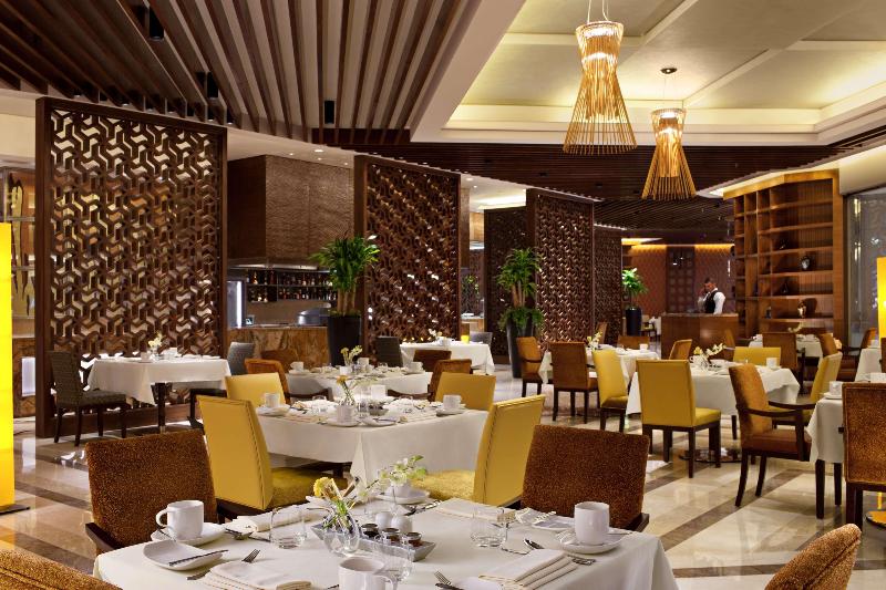 Raffles Makkah Palace - Restoran