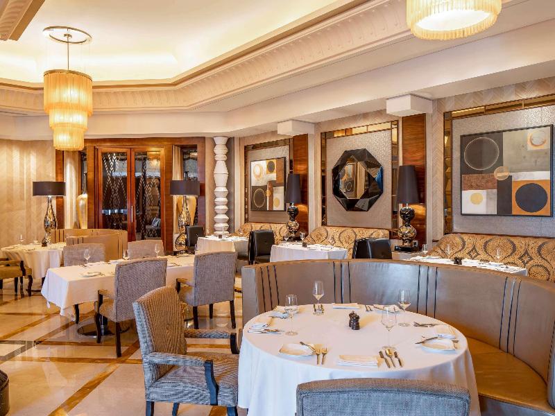Raffles Makkah Palace - Restoran