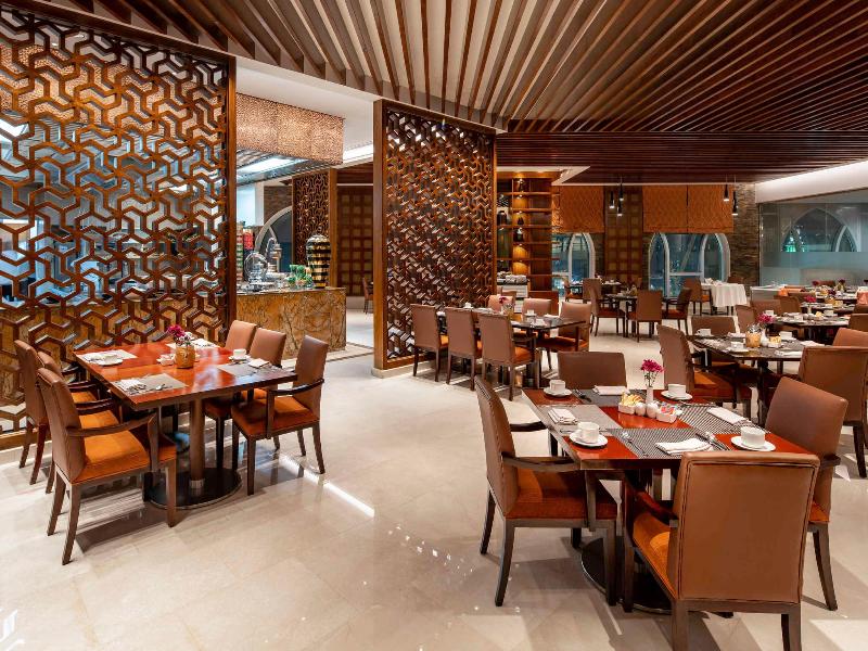 Raffles Makkah Palace - Restoran