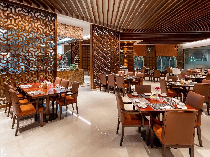 Raffles Makkah Palace - Restoran