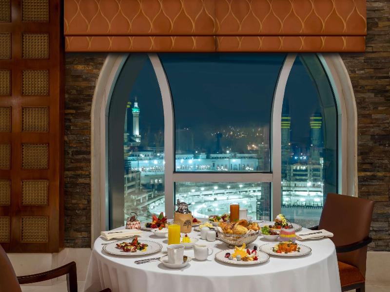 Raffles Makkah Palace - Restoran