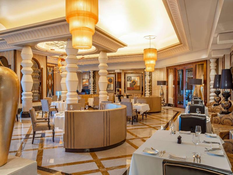 Raffles Makkah Palace - Restoran
