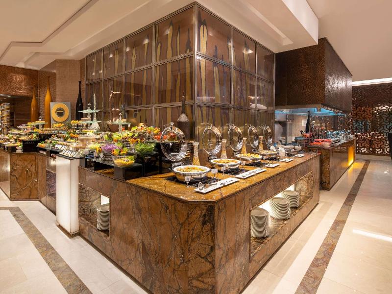 Raffles Makkah Palace - Restoran