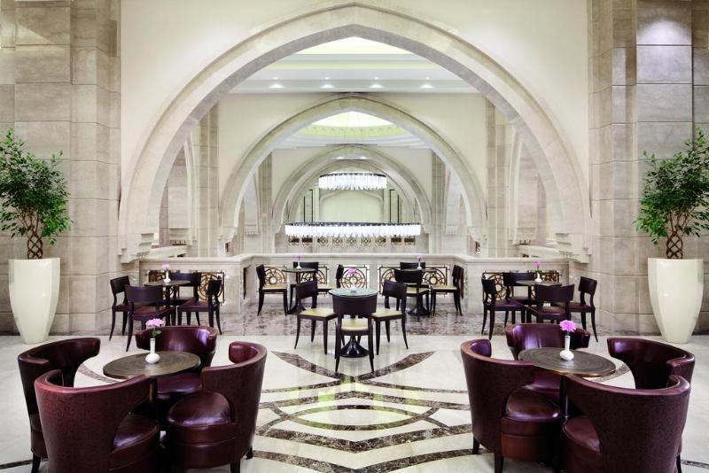 Fairmont Makkah Clock Royal Tower - Restoran