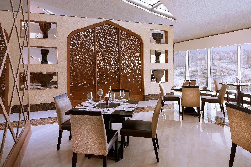 Fairmont Makkah Clock Royal Tower - Restoran