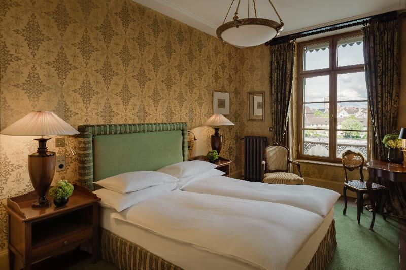 Grand Hotel Les Trois Rois - Oda