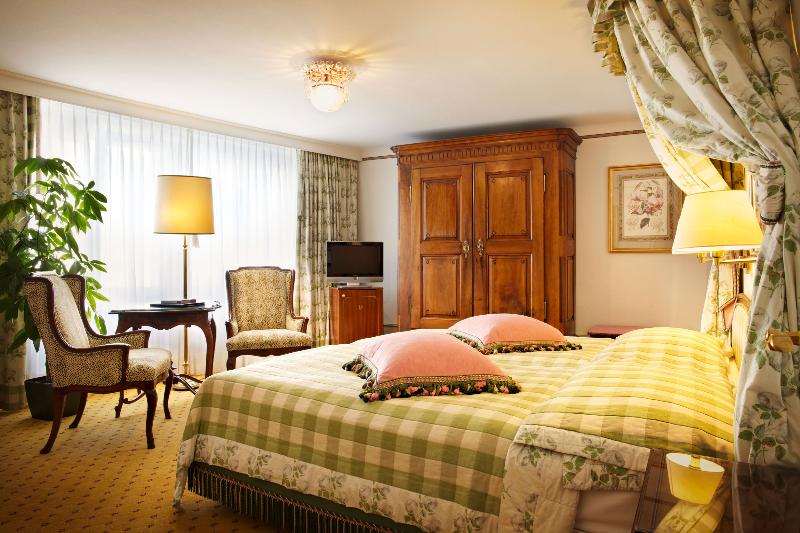 Romantik Hotel Wilden Mann Luzern - Oda