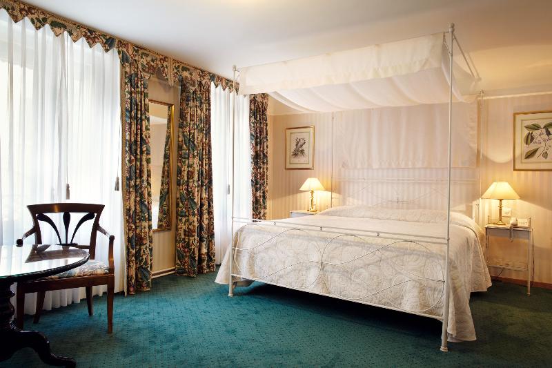 Romantik Hotel Wilden Mann Luzern - Oda