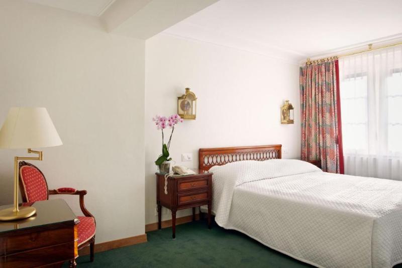 Romantik Hotel Wilden Mann Luzern - Oda