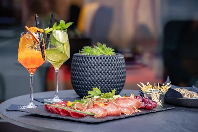 Essential by Dorint Basel City - Bar