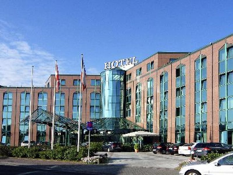 Amadeus Frankfurt otel fotoğrafı
